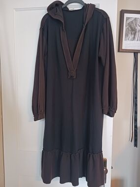 POL Black Long-Sleeve Hooded Ruffle Midi Dress